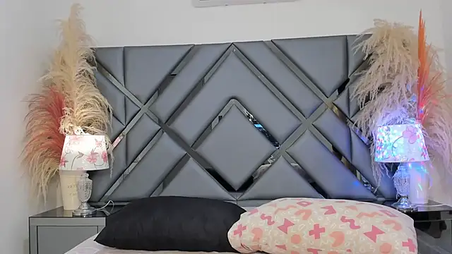 Milan LewisS online show from 11-05-25, 11:57