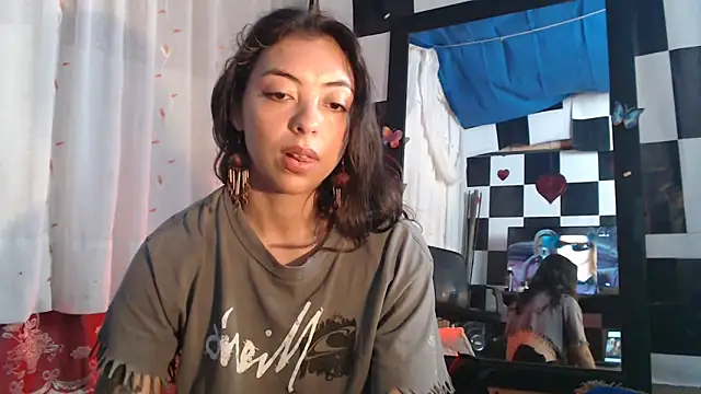 kendraof online show from 05-04-26, 05:27