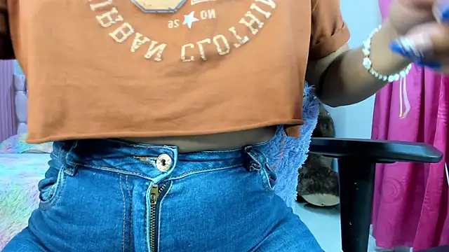 Mindy 19 online show from 01-10-26, 10:54