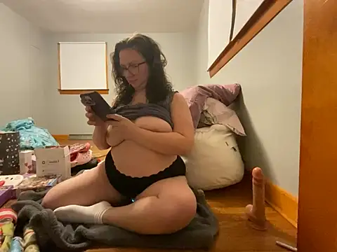 GirlSquirt online show from 12-19-25, 04:05