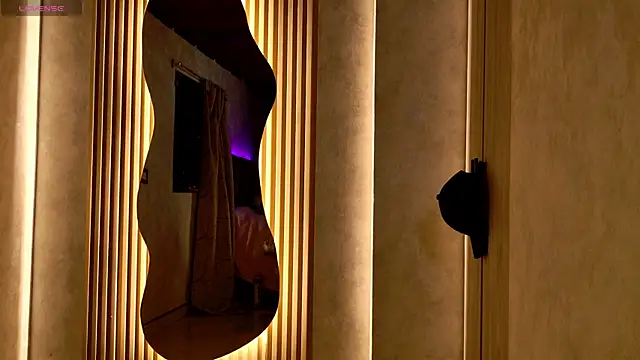 Taurito    online show from 09-27-25, 04:29