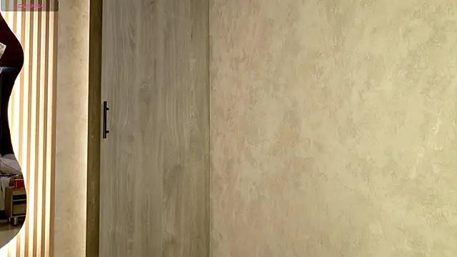 Taurito    online show from 09-24-25, 07:53