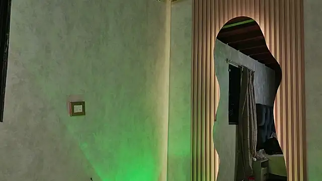 Taurito    online show from 12-15-25, 12:16