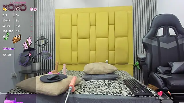 bryonycutee online show from 10-21-25, 12:59