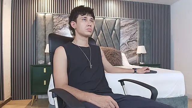 Michael blue online show from 03-11-26, 08:47