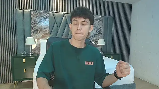 Michael blue online show from 01-15-26, 12:52