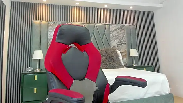 Michael blue online show from 09-19-25, 07:51