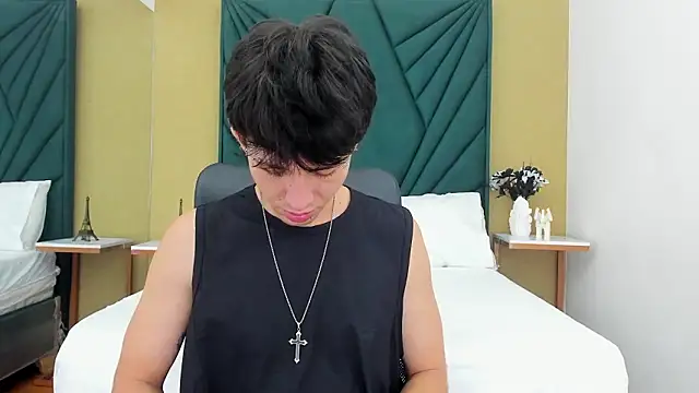 Michael blue online show from 03-24-26, 07:36