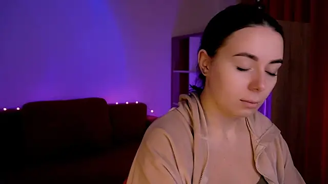 Di na Bell online show from 09-30-25, 05:46