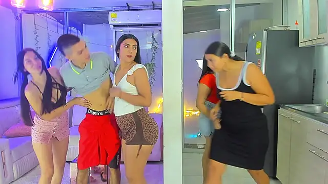 stangirls  online show from 01-13-26, 09:41