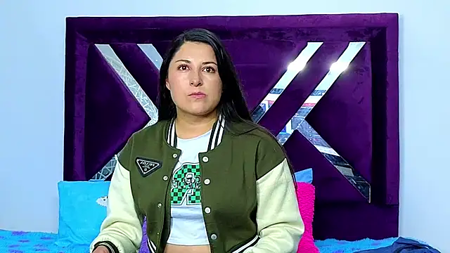 cuteeimy online show from 11-28-25, 07:14