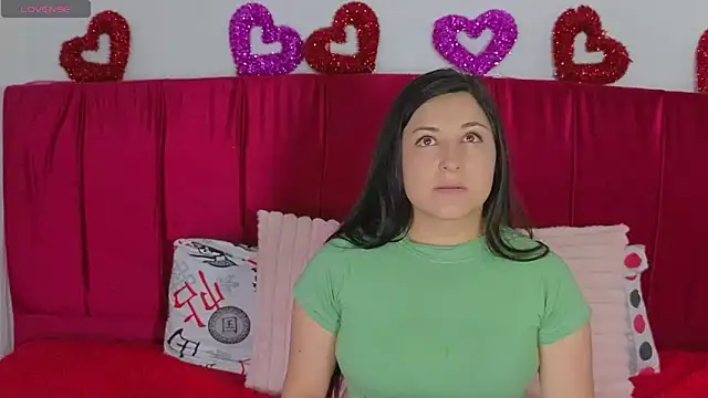 cuteeimy online show from 05-05-26, 07:06