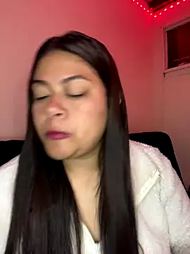 NattashaMore 0719 online show from 11-05-25, 08:39