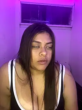 Snapshot of NattashaMore_0719 chatting on 09-21-25, 05:12 NattashaMore 0719 online show from 09-21-25, 05:12