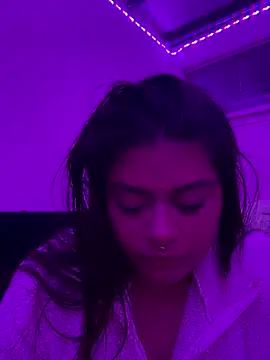 Snapshot of NattashaMore_0719 chatting on 10-23-25, 02:43 NattashaMore 0719 online show from 10-23-25, 02:43