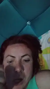 carolinhe  online show from 11-17-25, 03:27