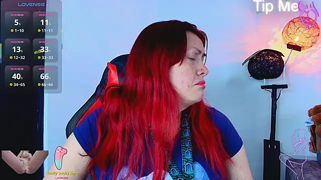 carolinhe  online show from 11-10-25, 07:30