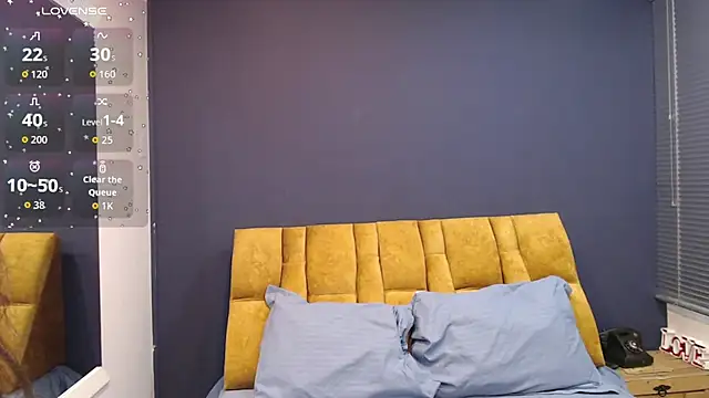 KendraaSimons online show from 11-05-25, 08:01