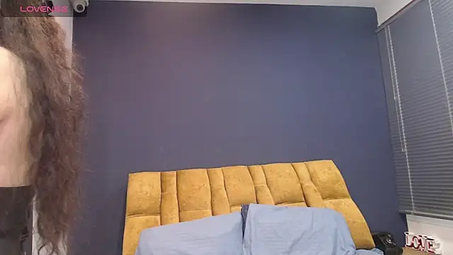 KendraaSimons online show from 10-29-25, 07:57