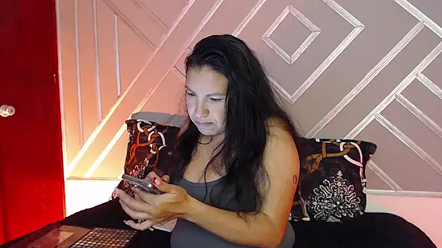 sashabluex online show from 11-29-25, 03:06