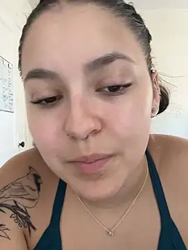 babykalirose online show from 04-17-26, 01:47