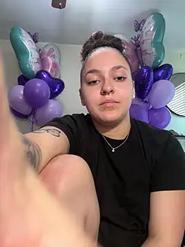 babykalirose online show from 04-23-26, 06:31