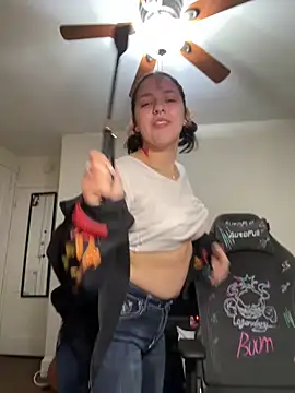 babykalirose online show from 03-22-26, 05:10