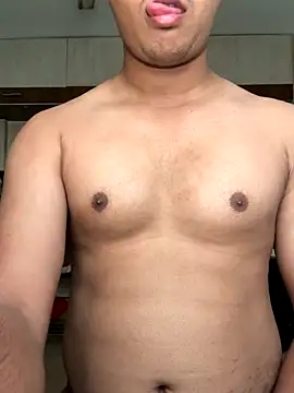 Snapshot of Nudegangaram chatting on 11-04-25, 06:17 Nudegangaram online show from 11-04-25, 06:17
