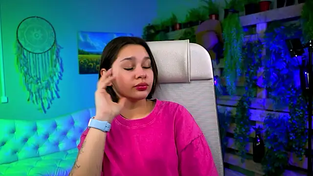 KimClarks  online show from 02-19-26, 02:47