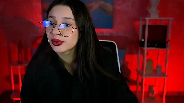 Snapshot of KimClarks_ chatting on 09-12-25, 04:51 KimClarks  online show from 09-12-25, 04:51