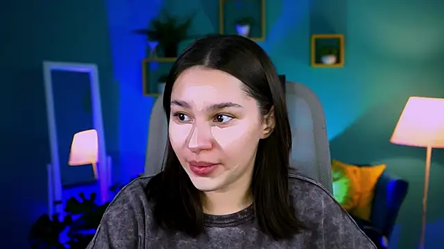 KimClarks  online show from 11-11-25, 01:17