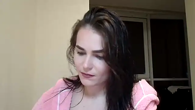 Silviaa a online show from 11-20-25, 08:31