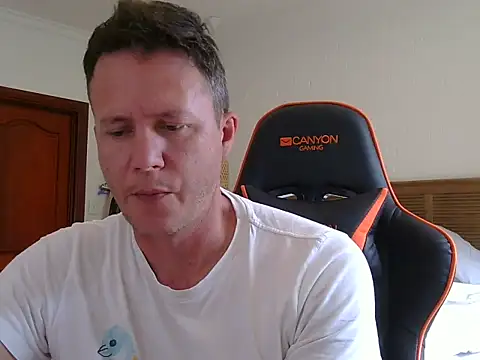 TroyDieselXXX online show from 04-12-26, 07:55