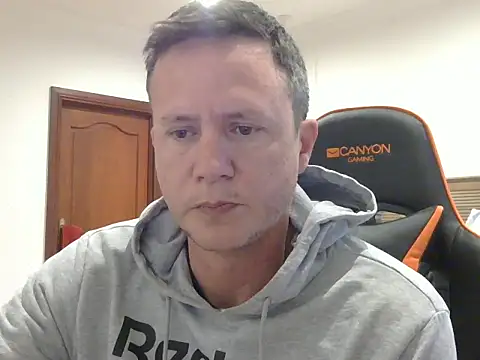 TroyDieselXXX online show from 05-14-26, 04:31