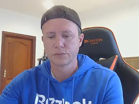 TroyDieselXXX online show from 11-11-25, 05:35