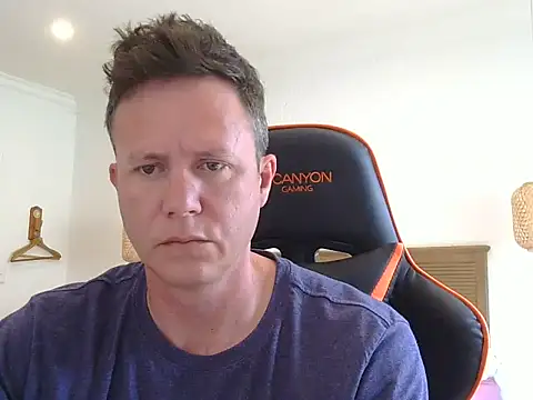 TroyDieselXXX online show from 11-27-25, 05:19