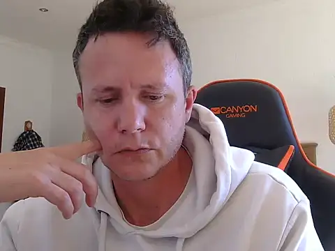 TroyDieselXXX online show from 05-03-26, 11:47