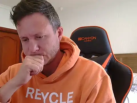 TroyDieselXXX online show from 01-15-26, 06:39