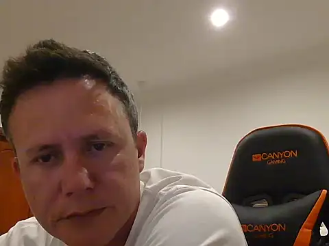 TroyDieselXXX online show from 01-15-26, 06:44