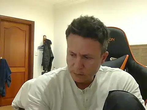 TroyDieselXXX online show from 05-26-26, 07:12
