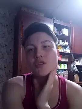 Snapshot of MoonIrene chatting on 02-13-26, 04:40 MoonIrene online show from 02-13-26, 04:40