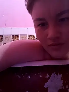 Snapshot of MoonIrene chatting on 02-20-26, 04:42 MoonIrene online show from 02-20-26, 04:42