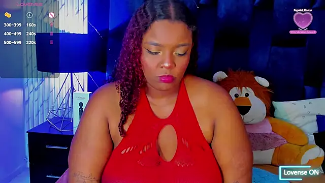 Alaia Gutierrez online show from 10-21-25, 08:52