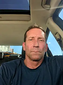 Scooter197352 online show from 10-03-25, 10:22