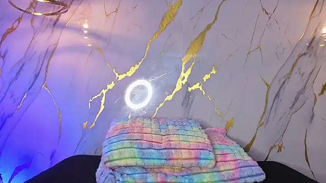 Scaarlettfox online show from 04-11-26, 07:39