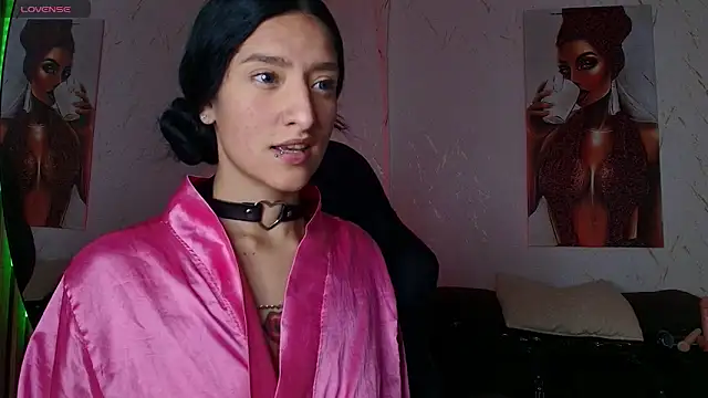 Scaarlettfox online show from 11-10-25, 07:41