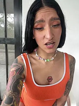 Scaarlettfox online show from 02-19-26, 06:38