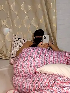 Samaarsexy23 online show from 11-18-25, 01:14