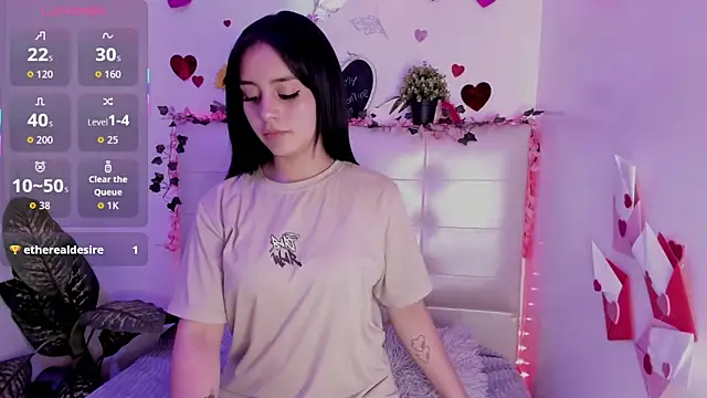 Anna Blade  online show from 02-13-26, 05:57