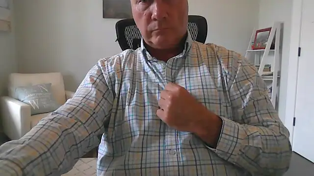 cyclone1212 online show from 03-09-26, 07:06